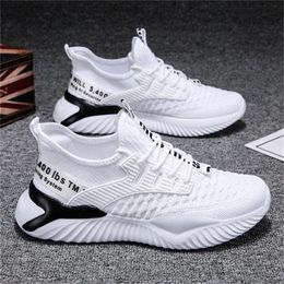 Lace up Fashion Sneakers Men s Sports Shoes Comfortable Breathable Men Running Autumn Non slip Training 220813