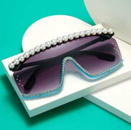 2022 New Fashion Cat Eye Sunglasses Women Vintage Jelly Colour with pearls and diamonds Eyewear UV400 Sun Glasses