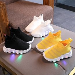 Kids Baby Girl Boys Shoes Yellow Colorful Led Luminous Socks Shoes Mesh Breathable Nonslip Childrens Black Sneakers 220805