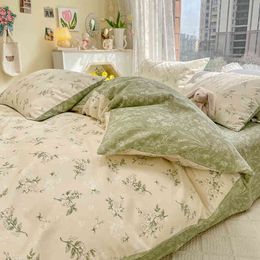 New Small Fresh 13372 Cotton Four Piece Set Ins Broken Three Piece Bedding Set