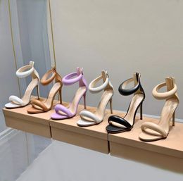 Top quality Gianvito Rossi 10.5cm stiletto Heels Sandals Dress shoes heel for women summer luxury designer Sandals black foot strap heeled Rear zipper footwear
