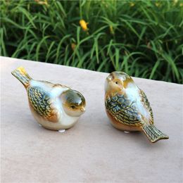 Delicate Porcelain Lovers Bird Miniature Decorative Ceramic Birdie Item Figurine Desktop Ornament Handicraft Present Accessories 220323