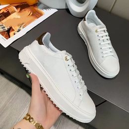 Top Quality Shoes Fashion Sneakers Men Women Leather Flats Luxury Designer Trainers Casual Tennis Dress Sneaker mjNaE0003