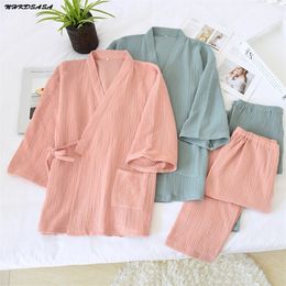 NHKDSASA Kimono Pyjamas V-Neck Cotton Crepe Pijamas Women 2 Piece Set Double Layer Gauze Sleepwear Sleep Tops Men Homewear Mujer 220321