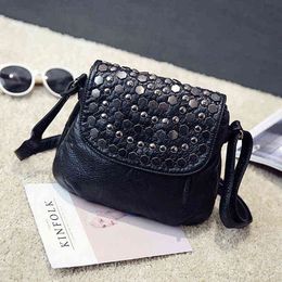 Evening Bags Soft Skin Wash Shattered Shoulder Bags for Black Women Nailed Crossbody Purse 220709