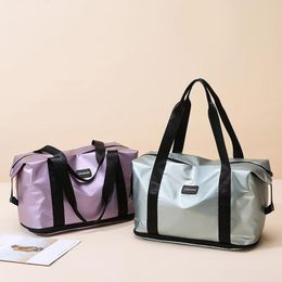 Duffel Bags Fashion Women's Travel Bag Sports Fitness Large Capacity Nylon Waterproof Wet Dry Separation Yoga Gym Handbags FoldableDuffe