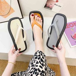 Frauen Hause Hausschuhe Einfache Badezimmer Rutschen Häuser Hotel Student EVA Rutschfeste Flip-Flops Strand Sandalen Römischen Stil Weiche Flache schuh Y220412