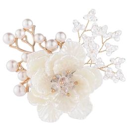 Handmade Pearl Crystal Flower Brooches Pins for Women Fashion Scarf Buckle Corsage Lapel Pin Luxulry Jewelry Accessories