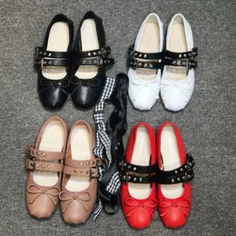 Mary Jane Flats Ballet Shoe Leather Cross Straps Soft Leather Brand Design Buckle Belt Fairy Shoes deisgner shoes