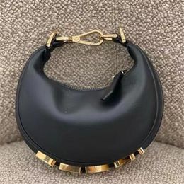 2022 Crescent Bag Lady Designer Chain Shoulder Bags Bottom Metal Letters High Quality Leather Crossbody Bags Women Handbag Purse