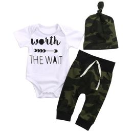 Clothing Sets 3Pcs Born Baby Boy Set Cotton White Long Sleeve Romper Camouflage Pants Hat Army Green Infant Clothes SetClothing