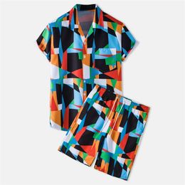 Colourful Men Sets Lapel Shirt Casual Printed Shorts Beach Streetwear For Short Sleeve Conjuntos Masculino 220708