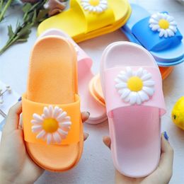 Girl Boy Home Indoor Summer Open Toe Soft Sole NonSlip Children PVC Daisy Kids Slippers Cute Flat Bathroom Shoes 220615