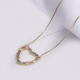 Pendant Necklaces Women Fashion Simple Creative Accessories Exquisite Heart Shape Colorful Zircon Necklace Decor Brass Copper JewelryPendant