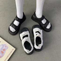 2022 Designer Slippers Women Sandals Luxury Slides Oran Sandal Classic Flip Flop Casual Shoes Sneakers Trainer brand0239