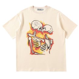 Men's T-Shirts The Kissing Skeleton Diamond Embellishment T-shirt Men Women Oversized Vintage Hiphop Tops Loose Unisex Summer Skateboard Tee