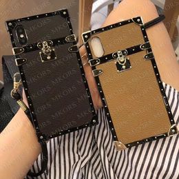 Retro Trendy Print Letter Phone Cases for iPhone 14 14pro 13 Mini 13pro 12 Mini 12pro 11 Pro X XS MAX XR 7 7plus 8 8plus 6 6s Plus TPU PU Leather Back Cover Fashion Show