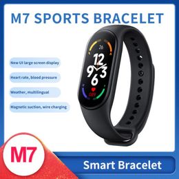 Yeni M7 Akıllı Bileklik Bileklik Erkekler Spor İzle Fitness Tracker Kalp Hızı Kan Basınç Monitörü Akıllı Bilezikler Cep Telefonu İçin Saatler