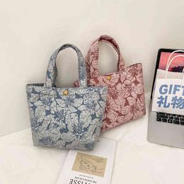 Small Handbag Female New High-end Three-dimensional Flower Korean Version Lunch Box Lunch Bag Go Out Carry Mommy Bag 220506