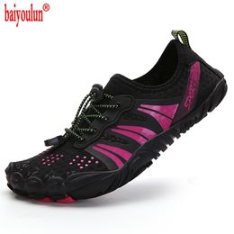 Women Swimming Footwear Seaside Walking Upstream Shoes Breathable Quick Dry Beach Five Finger Aqua Shoes Outdoor Men Water Shoes 220610