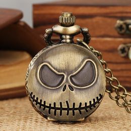 Pocket Watches Skull Quartz Small Bronze Watch Slim Chain Classic White Arabic Numeral Little Dial Gifts To Boy Girl Pendant Clock