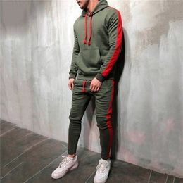 Tracksuit Men 2 Pieces Sets Brand Autumn Winter Hooded Sweatshirt Drawstring Pants Male Stripe Patchwork Hoodies 220610