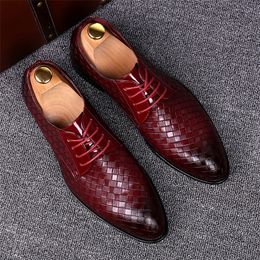 Formal Leather Shoes Men Dress Business Shoes Male Geometric Red Oxfords Party Wedding Casual Men's Flats Chaussure Homme55 220727