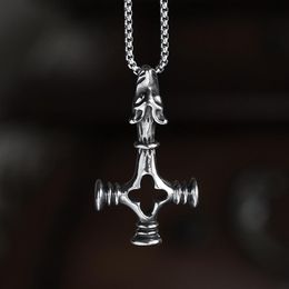 Pendant Necklaces Wholesale Retro Simple Nordic Viking Wolf Cross Amulet 316L Stainless Steel Necklace Jewellery GiftPendant