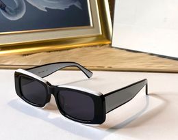 White Black Grey Rectangle Sunglasses for Women Summer Sun Glasses gafas de sol Sonnenbrille UV400 Eyewear with Box