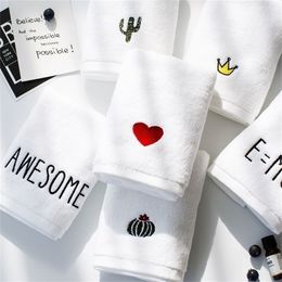 Year Bath Customised Hand 100% Cotton Embroidery Name Personalised Gift for Friends Family Lovers Towel 220616