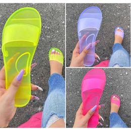 New Women Jelly Slippers Ladies Candy Slides Summer Beach Slippers Plus Size Women Shoes 210301