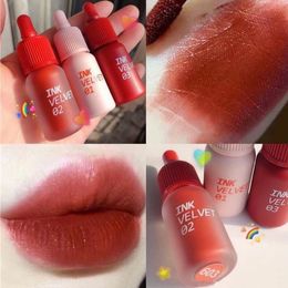 Lip Gloss 6Colors Cute Milk Bottle Matte Dyeing Moisturizer Non-Stick Cup Lipstick Waterproof Long Lasting Tint Makeup