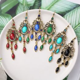 Vintage Women's Green Crystal Beads Drop Tassel Earrings Bohemia Geometry Hollow Gold Alloy Earrings Wedding Jewerlry