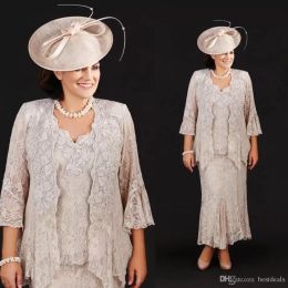 2022 Elegant Moder av bruden Klänningar Tre delar Full Lace Moders bröllopsklänningar Ankel Längd Plus Storlek Billiga Mödrar Groom Dress Pro232