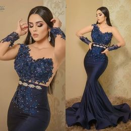 Aso Ebi 2022 Abiti da sera a sirena blu navy arabi Abiti da ballo con perline in pizzo Abiti da cerimonia per feste convenzionali con collo trasparente F0325