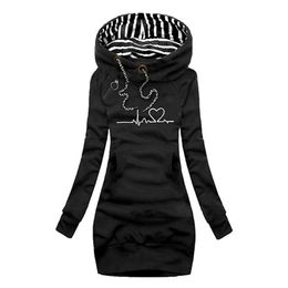 Women Hooded Dresses Autumn Fashion Long Sleeve Dress Casual Heart Beat Printed Pullover Dresses Winter Warm Fleece Dress 220317