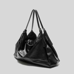 Vintage Women Tote Handbag Leather Large Capacity Design Leather Shoulder Bag Portable Travel and Work Bags 220613