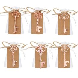 Keychains 6x Rustic Vintage Skeleton Key Bottle Opener Corkscrews For Wedding Favours Party Gifts Souvenirs Decor DXAAKeychains