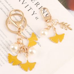 Imitation Ginkgo Leaf Keychains Keyring for Women Pearl Leaf Pendant Key Chains Car Bag Charms Personalized Female Jewelry Gifts