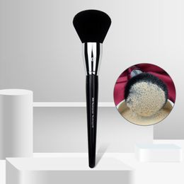Pro Round Large Powder Brush #60 Large-Head Fluffy Powder Bronzers makeup brush Cosmetics Tool