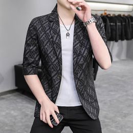 Men's Suits & Blazers DYB&ZACQ Men Summer English Letter Printing Seven-point Sleeve Suit Hair Stylist Korean Slim Leisure Jacket 3XL 4X