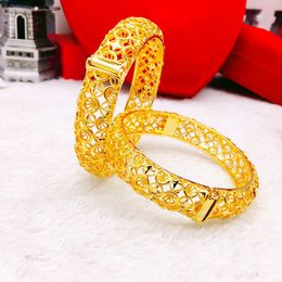 Hollow Dubai Women Bangle Opeable Bracelet 18k Yellow Gold Filled Classic Lady Bangle Jewellery Gift Dia 62mm