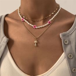 2022 Creative Small Mushroom Woven Flower Necklace Women's Fashionable Sweet Cool Style Beaded Necklace