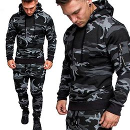 Men's Tracksuits Fashion Men's Tracksuit Jogging Suits Sports Sets HoodiesSweatpants Two Piece Outfits Casual Male Pullover Sweatshirts 220826