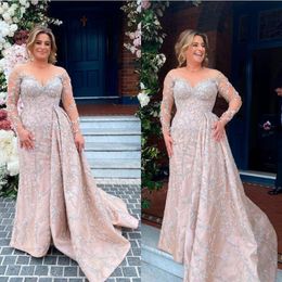 Plus Size Mermaid Mother of the Bride Dresses Illusion Neck Beads Lace Long Sleeve Celebration Evening Party Prom Guest Wedding Wear