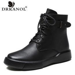 DRKANOL Handmade Genuine Leather Casual Flat Boots Women Warm Shoes Autumn Winter Ankle Boots Female Round Toe Women Boots 201102