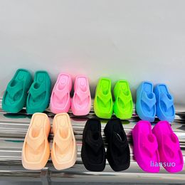 Designer Slippers Platform Sandals Square Toes Raised Letters Slides Rubber outsole fabric flocking Sandal Thick Bottom Muffin Slipper