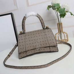 High Quality Bag Women Crossbody Handbg High Quality Handbags Purse Old Flower Pattern Cowhide Leather Removable Shoulder Strap Flap Wallet