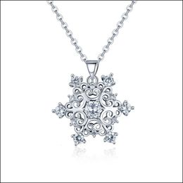 Pendant Necklaces Snowflakes Necklace With Crystal Cz Stone For Women Girls Snowflake Shining Rhinestone Snow Pendants Nanas Nanashop Dhy2M