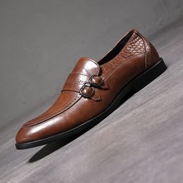 Autumn Men Dress Shoes Handmade British Style Paty Leather Wedding Shoes Men Flats Leather Oxfords Formal Shoes Y200420